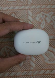 Boult Audio White