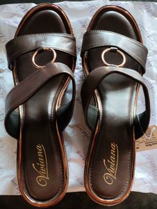 VIVIANA WEDGES 😍