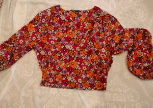 Floral Puff Sleeve Top