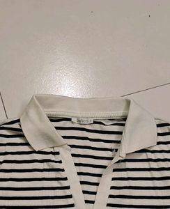DEFACTO COLLAR CROP TOP