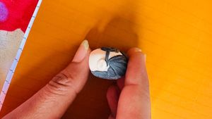 Handmade Clay Keychain For Harry Potter Fans