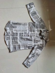 Grey Patterned Button-Up Shirt