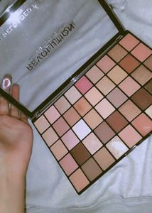 Revolution Eyeshadow Palette