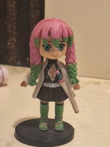 Mitsuri Kanroji Figure / DEMON SLAYER