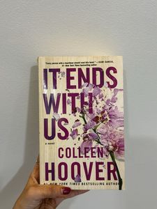 Colleen Hoover “ It Ends With Us “