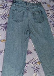 Vintage Straight Legged Jeans