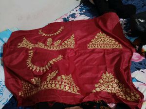 New Maroon Saree with Designer Blouse Piece
