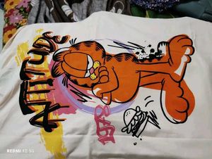 Garfield and Odie T-shirt