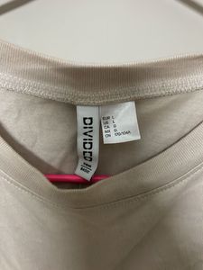 (NEW) Beige Cropped T-Shirt