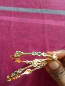 Beaded &amp; Gold Bangle Set