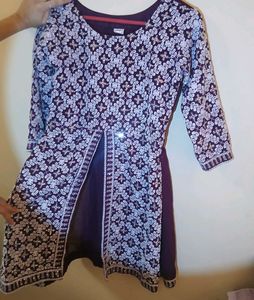 Elegant Embroidered Kurta