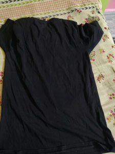 Cool Graphic Black T-shirt