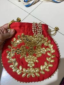 New Party Wear Embellished Pouch