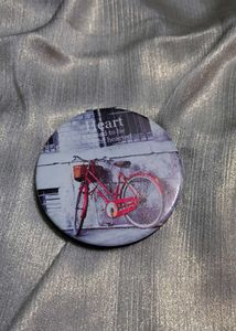 Vintage Gold Compact Mirror