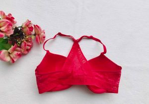 Calvin Klein : upper inner