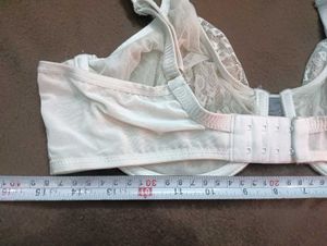 Elegant White 🖤38 Lace Bra