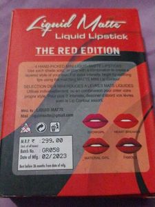 Lipstick Nd Get The Chain Free
