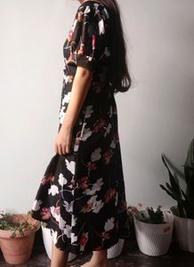 Floral Puffed Sleeve Dress