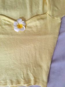 Pretty Yellow Flower Top | Beach vibe