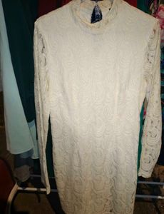 Elegant White Lace Bodycon Dress S-M