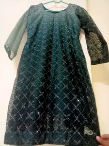 Elegant Embroidered Dupatta sut💚