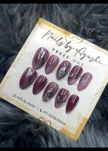 Presson Nails
