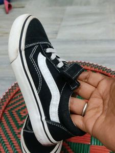 Black &amp; White Sneakers - Kids