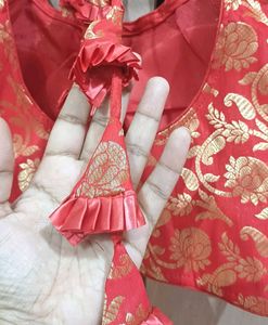 🆕️ Banarasi Readymade Saree Blouse
