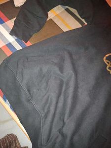 Queen Graphic Black Hoodie