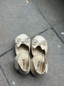 Tohfa Kids Ivory Ballet Flats