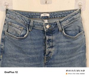 FOREVER 21 USA Jeans 28W
