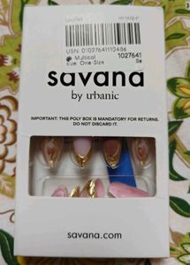 Savana Presson Nails