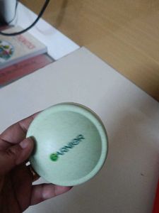 Garnier Massage Comb