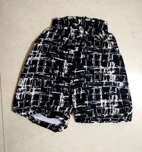 Frock And Shot For Girls 1 Pairs