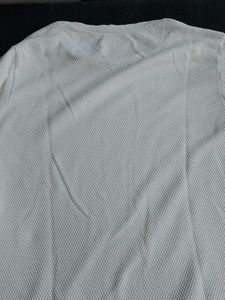 I Am Selling a Full Sleeve White Men&#39;s Tshirt