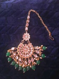 Elegant Gold-Tone Jewelry Set