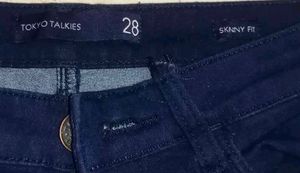 Skin Fit Navy Blue Belbotom Jeans 💙