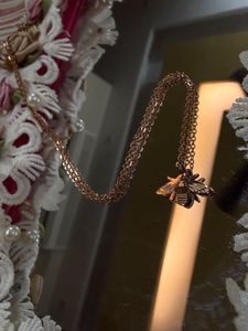 ⋆˚🐝˖°Bee  Necklace⋆˚🐝˖°