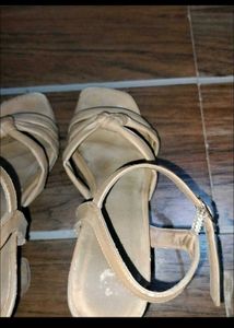 Elegant Beige Sandals