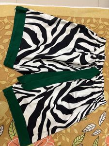 Zebra Print Colorblocked Shorts Nightsuit