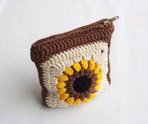 Crochet Sunflower Pouch