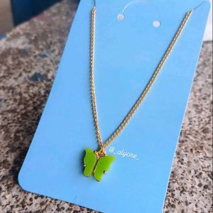 Green Butterfly Neckchain 🦋