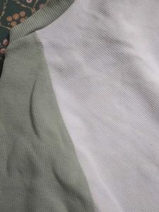 loveYourSelf motif tee