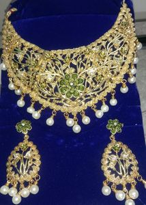 Mint Green And Golden Neck Set.
