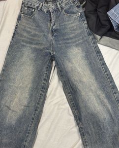 Blue straight leg women jeans