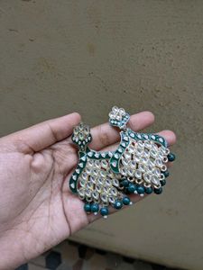 Traditional Earings, Green + White, 2 Colors