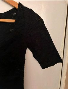 ZARA BEAUTIFUL LACE TOP