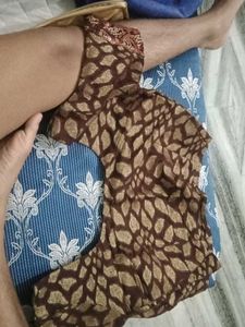 Elegant Embroidered Saree(GEORGETTE+ TISSUE)