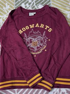 Hogwarts Graphic Print Sweatshirt