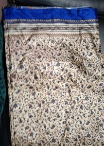 Elegant Floral Print Saree with Royal Blue Border